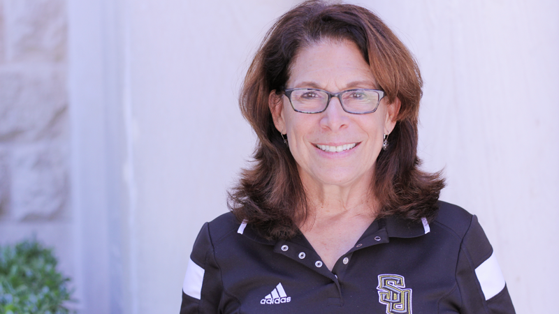 Larrieu Smith steps down as Head Cross Country and Track & Field Coach