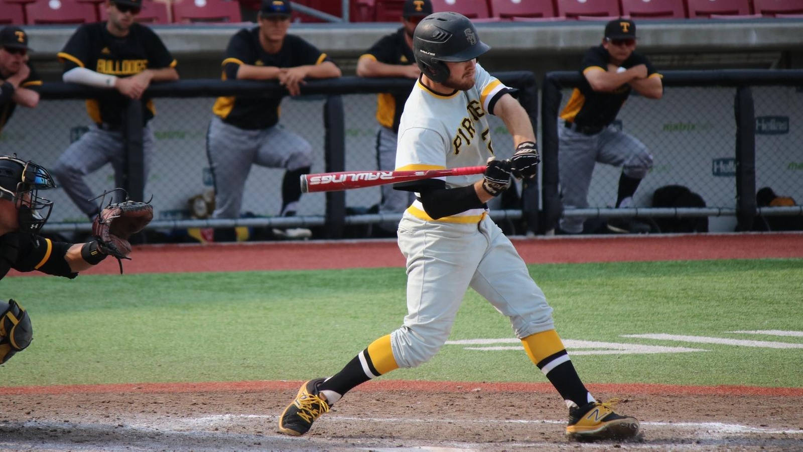 Pirates fall short against Trinity in elimination game, 4-3