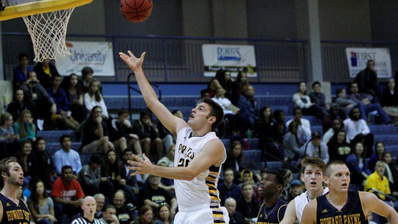 Pirates continue defense of home court with 80-74 win over Hardin-Simmons
