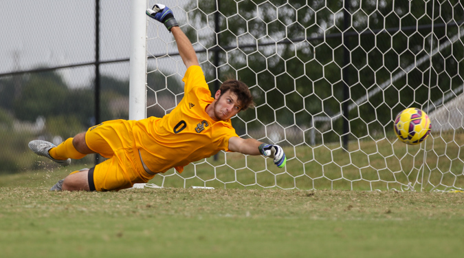 Men’s soccer falls in Colorado 2-0