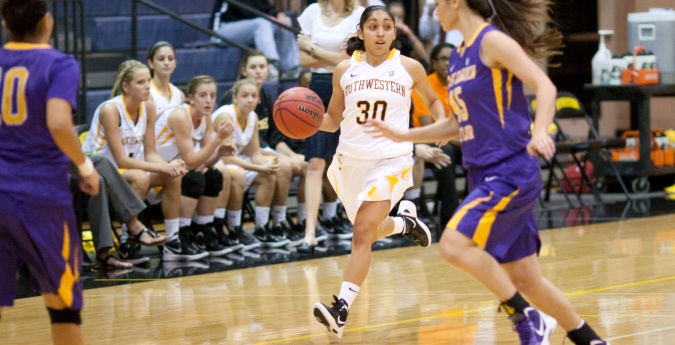 Women's Basketball Pulls Out Victory