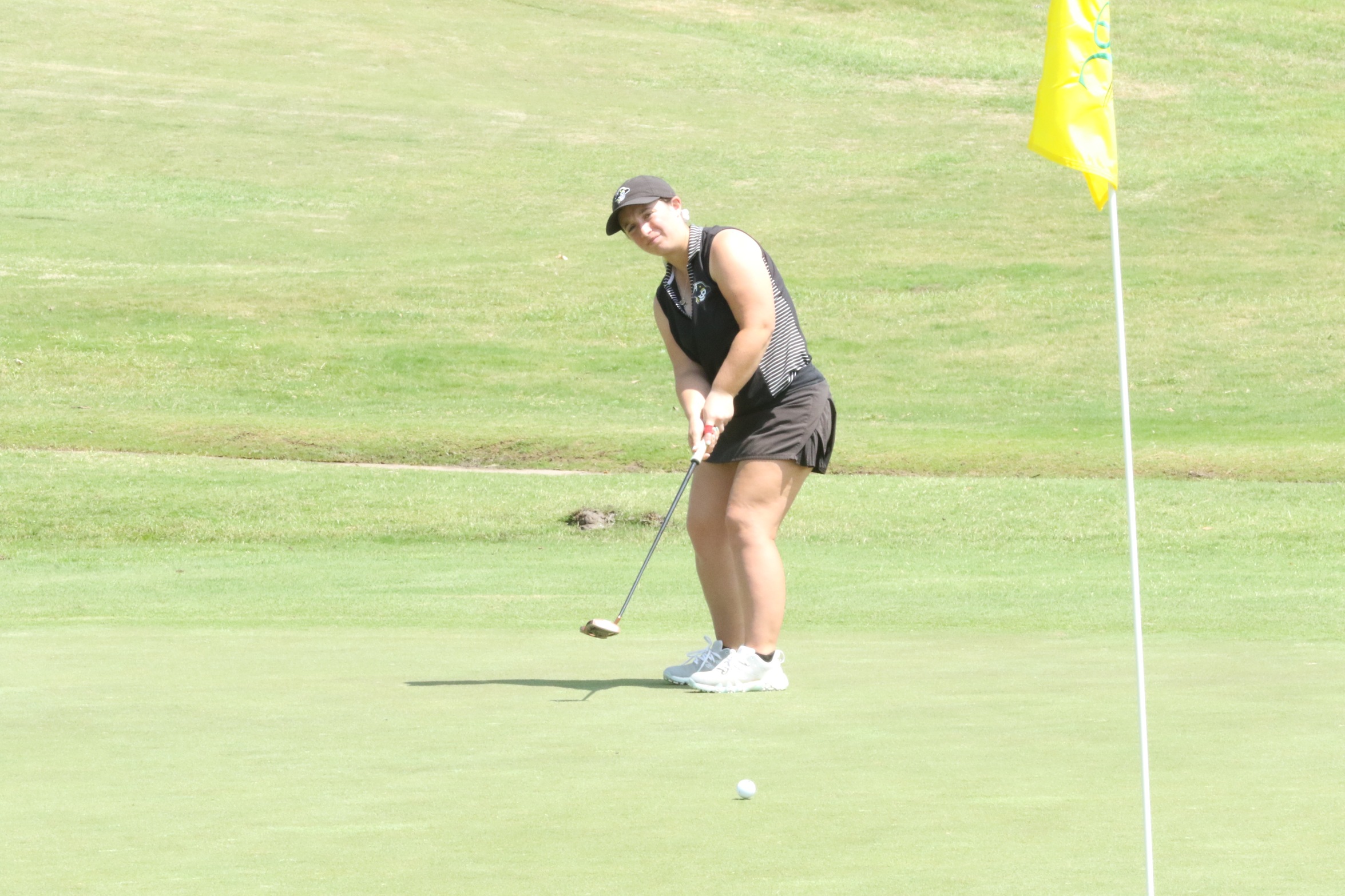 Erickson Ties for Second, Leads Pirates to Third Place at West Region Invitational