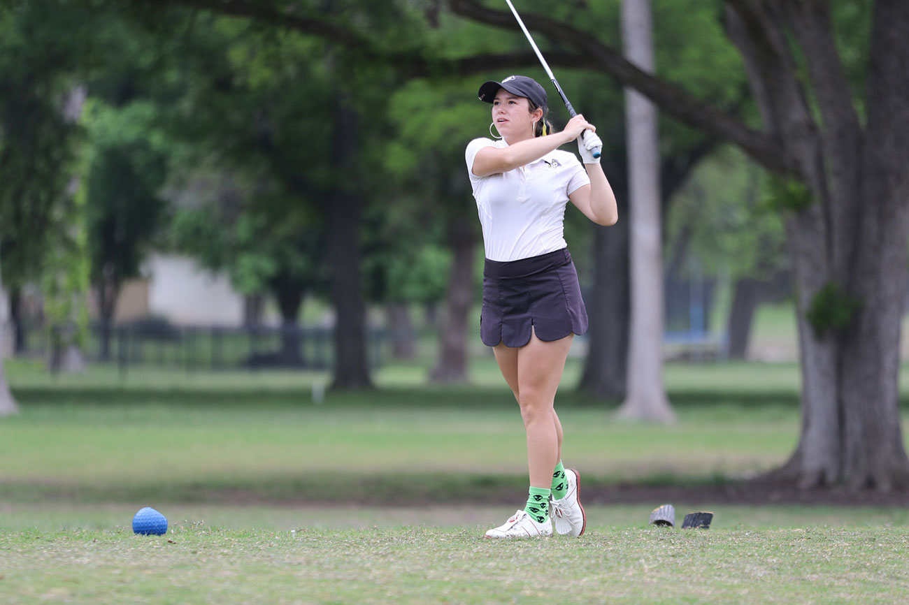 Six Women's Golfers Earn WGCA Scholar All-American Honors