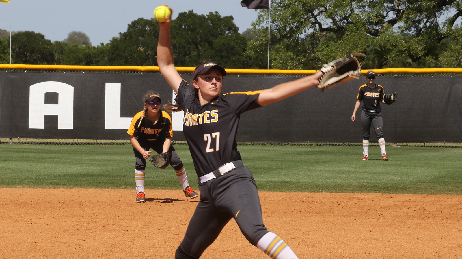 Softball Moves on to SCAC Championship Game with Win Over Centenary