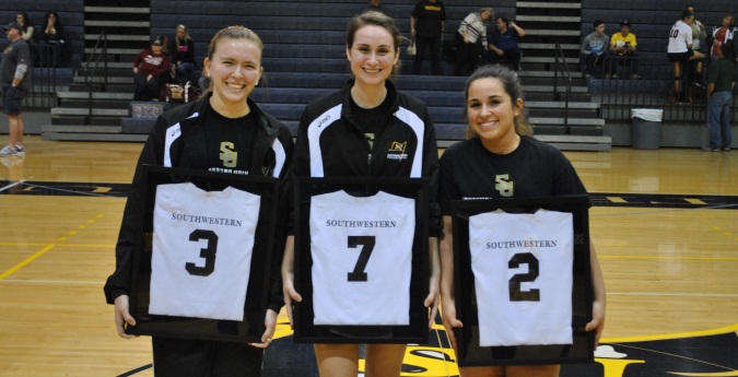 Volleyball Ends Regular Season with Pair of Wins on Senior Day