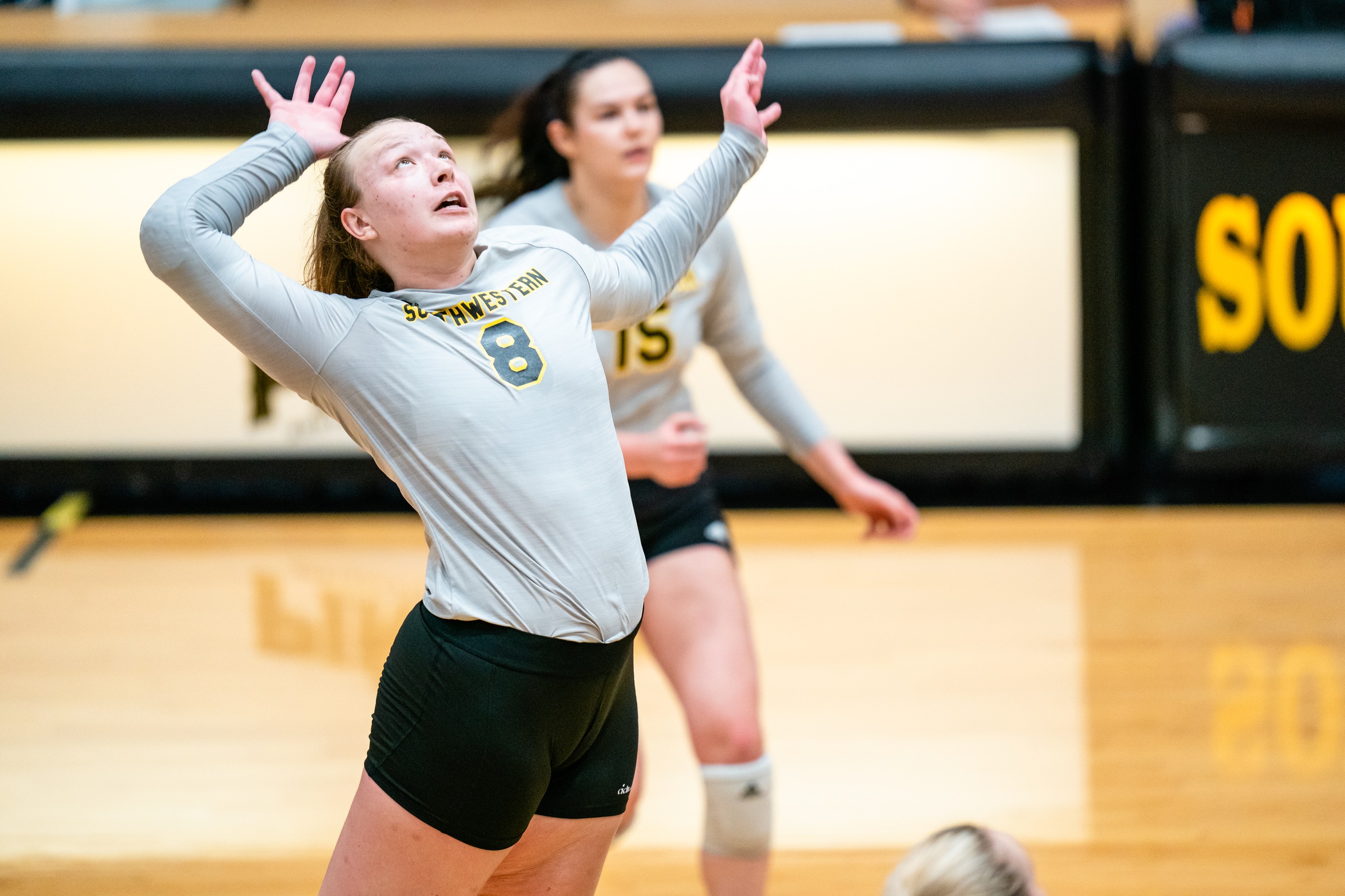 Volleyball Wins Five-Set Match Over St. Thomas
