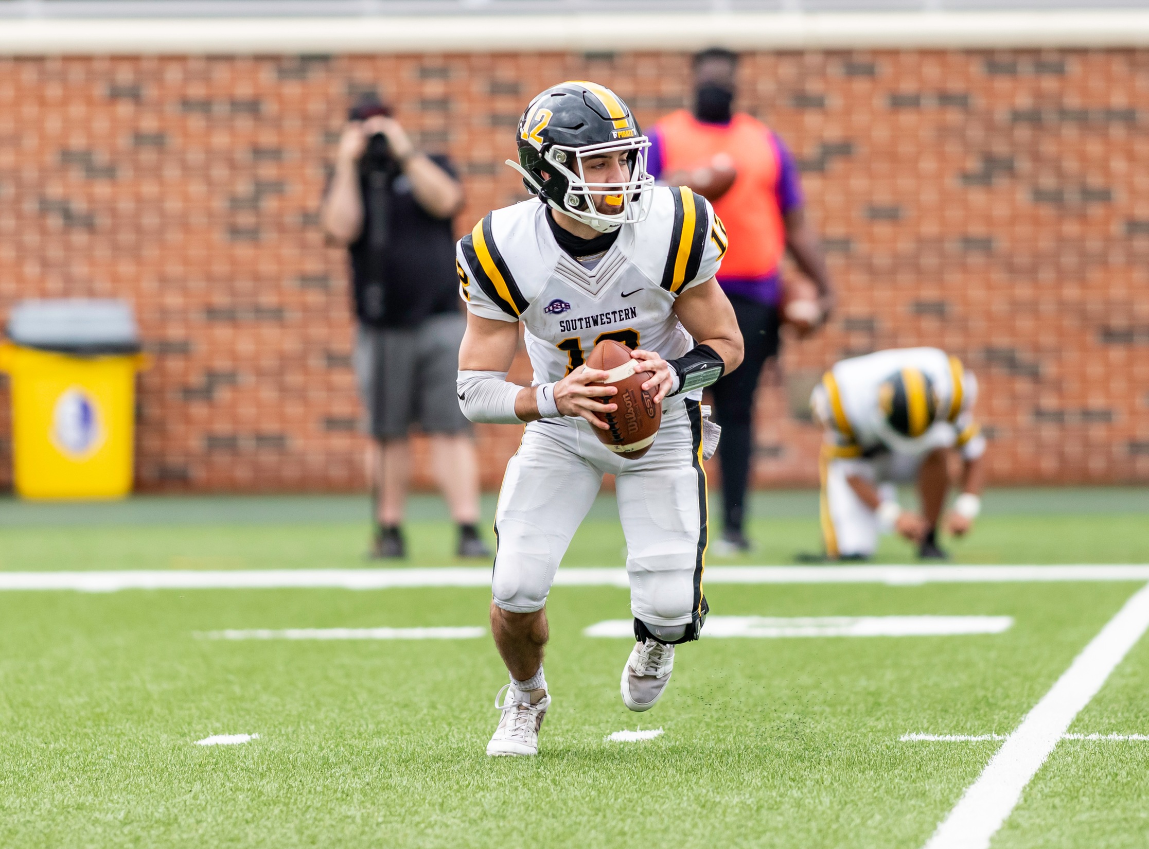 Football Fades In Fourth, Loses To Louisiana College