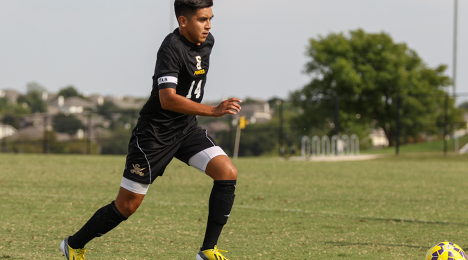 Southwestern wins thrilling second half for SCAC win