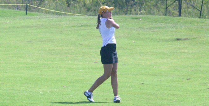 One Stroke Lands Pirates in Second at UT Tyler