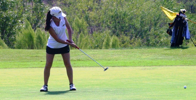 Women's Golf Takes Sixth Against Top National Teams