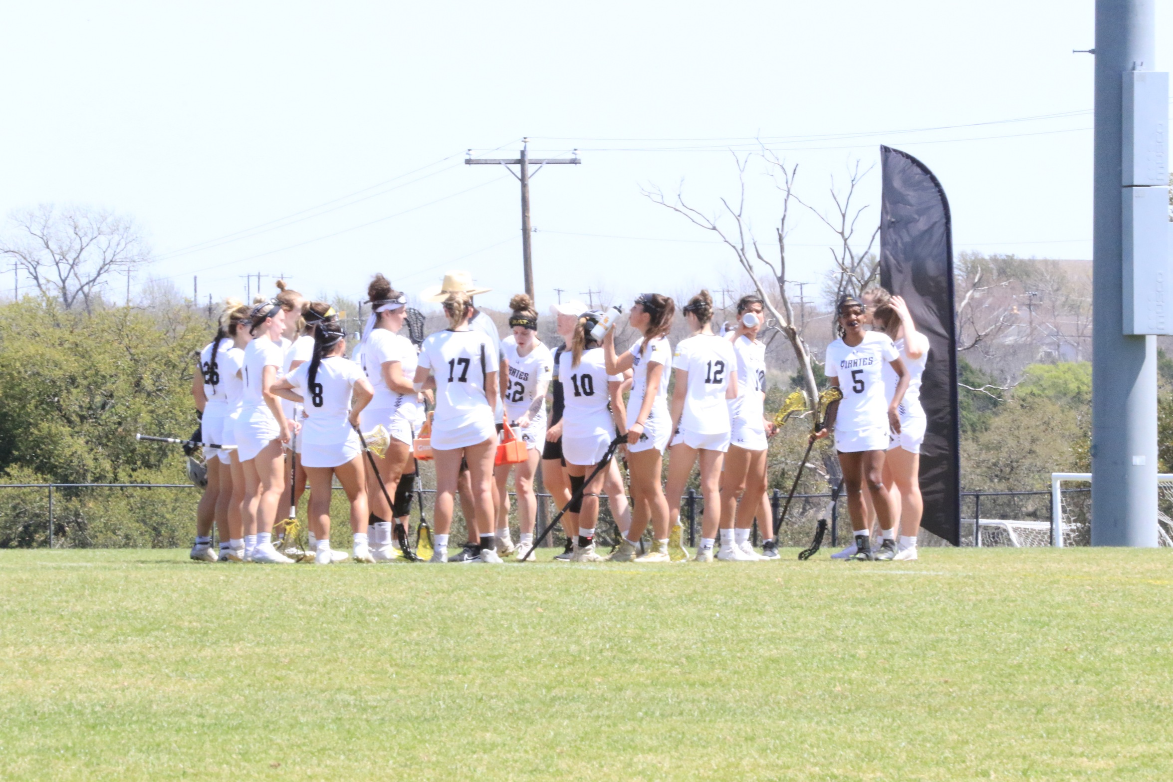 Women's Lacrosse Routs Cal-Lutheran, Stays Undefeated