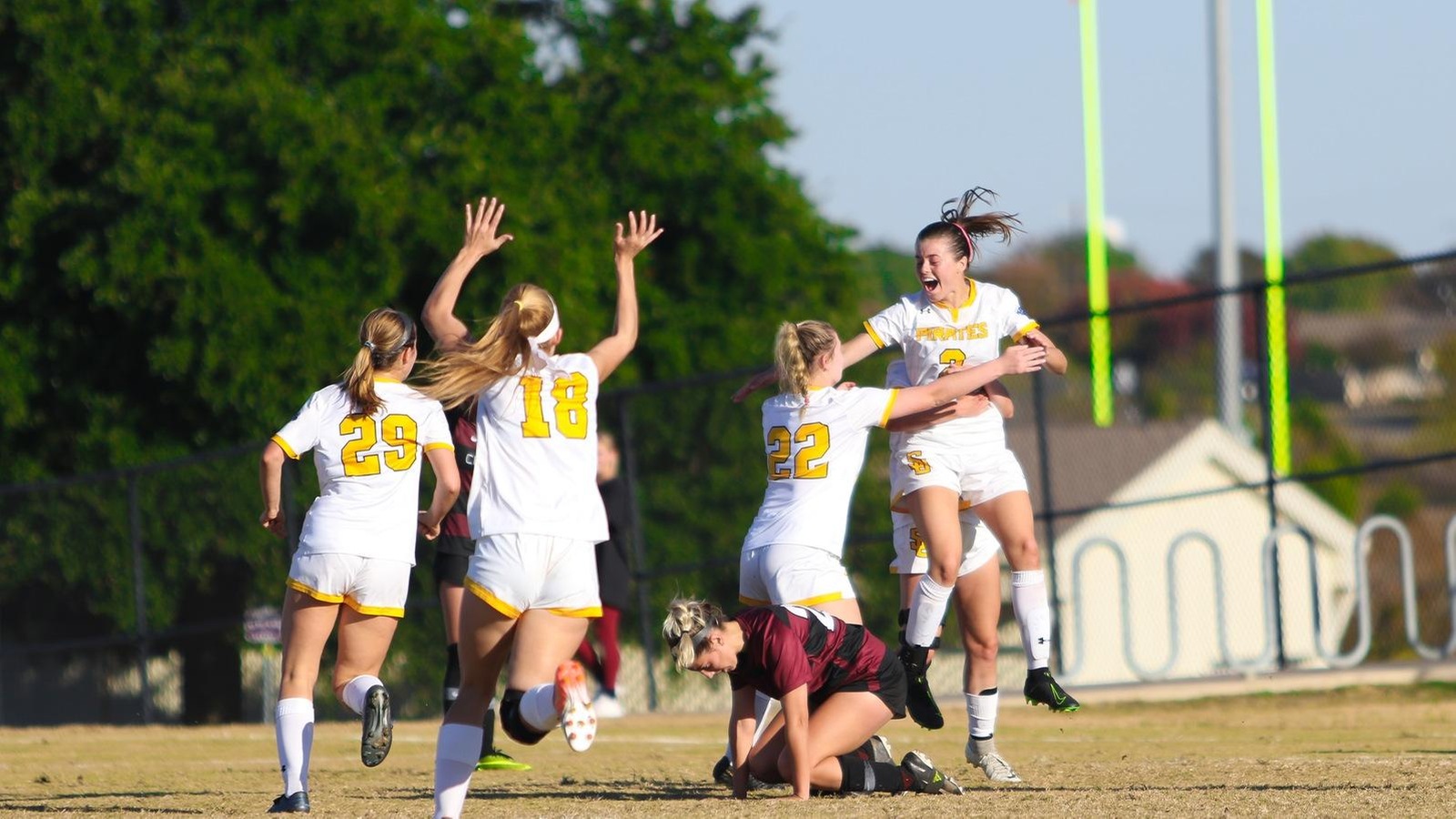 Women's Soccer Advances to SCAC Championship Match After Buzzer Beater Goal in Overtime