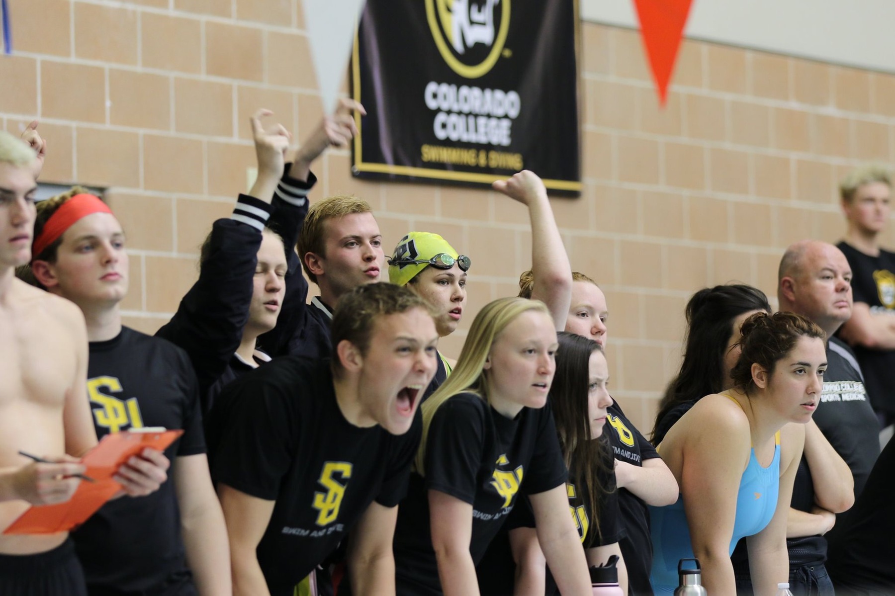 Women's and Men's Swim Teams Place Second in SCAC Championships 