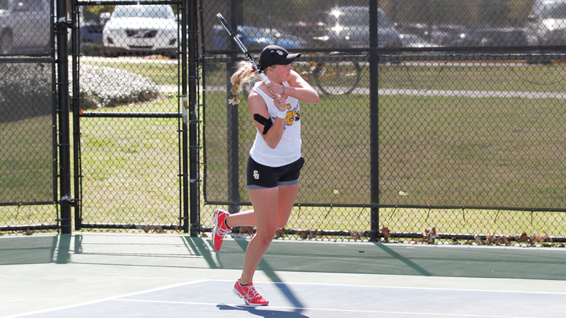 Southwestern captures 8-1 win over Rhodes on Tuesday