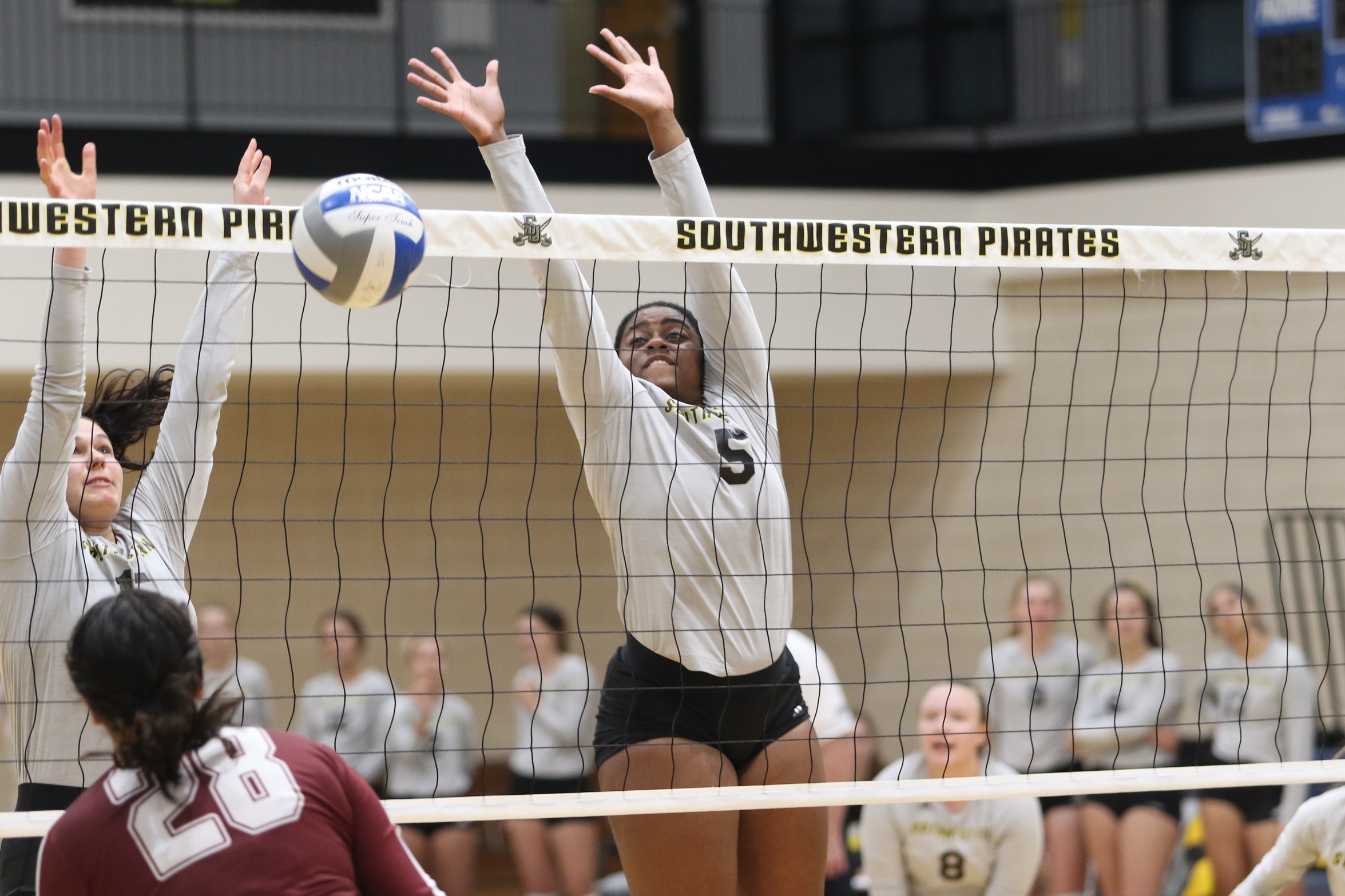 Volleyball Shines On Senior Day